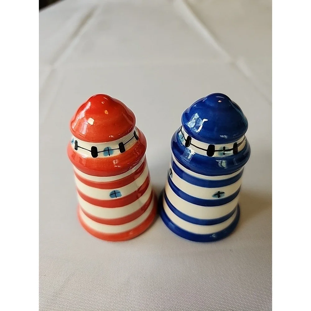NWT Vintage Light House Salt & Pepper Shakers Handpainted Nautical Striped Cute